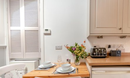 1 Bed in Haverfordwest 6
