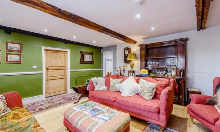 7 Bed in Workington 0