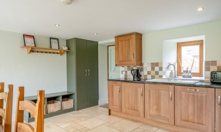3 Bed in Newport 9