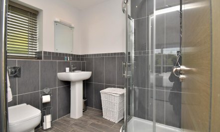 4 Bed in Oswestry 7