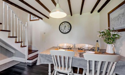 2 Bed in Wighton 6