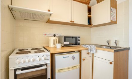 1 Bed in Saundersfoot 3
