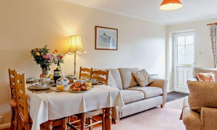 2 Bed in Cromer 3