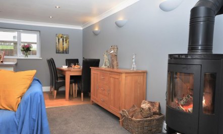 1 Bed in South Brent 3