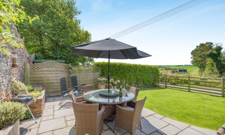 3 Bed in Bude