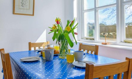 3 Bed in Lyme Regis 7