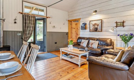 2 Bed in Abergavenny 6