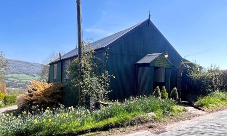 2 Bed in Pantygelli 2