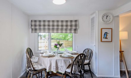 2 Bed in Fordingbridge 4