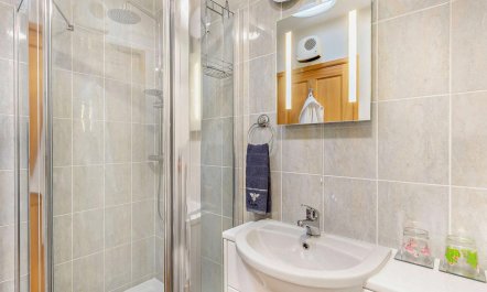 1 Bed in Ross -on- Wye 9