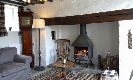 4 Bed in Machynlleth 5