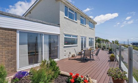 4 Bed in Bridgend 2