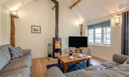 2 Bed in Sherborne 4