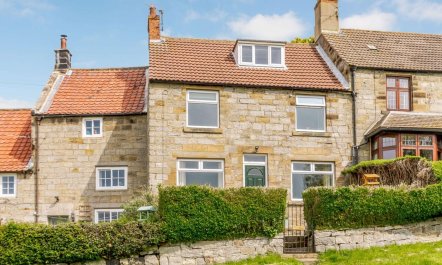 4 Bed in Whitby