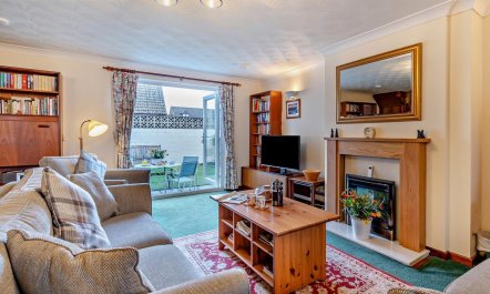 3 Bed in Fishguard 1