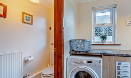 3 Bed in Fishguard 9
