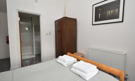 3 Bed in Templeton 7