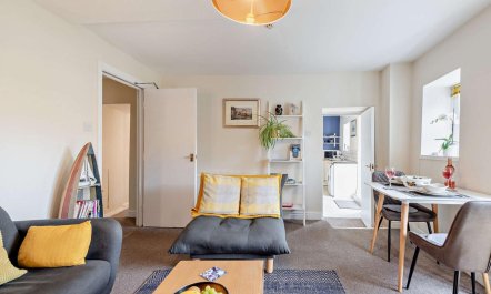 1 Bed in Aberaeron 5