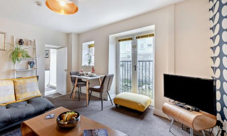 1 Bed in Aberaeron 3