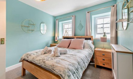 1 Bed in Aberaeron 6