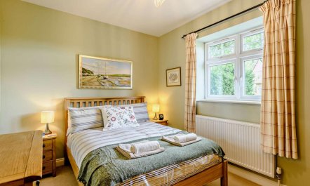 2 Bed in Blandford Forum 6