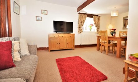 2 Bed in Sidmouth 0