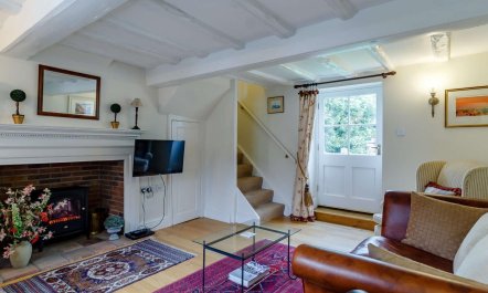 4 Bed in Holt 7