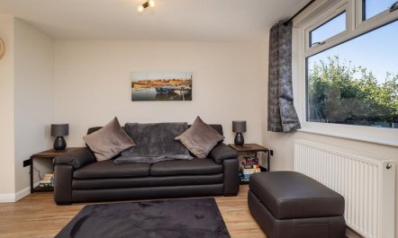 1 Bed in Mundeseley 1