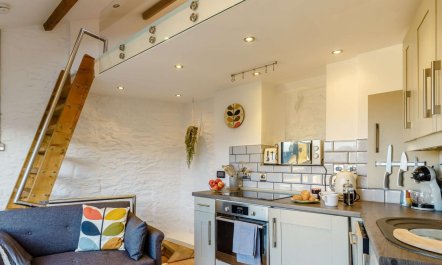 1 Bed in Brixham 2