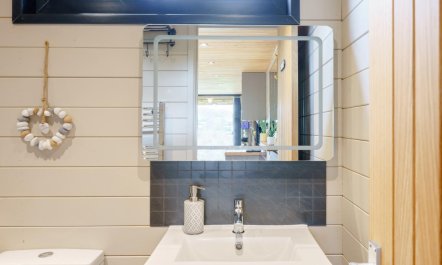 1 Bed in Abergavenny 9