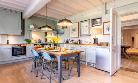 5 Bed in Brockenhurst 5