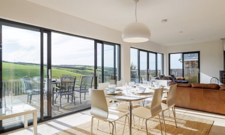 3 Bed in Crackington Haven