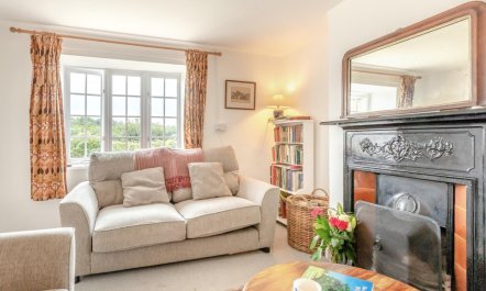 3 Bed in Dorchester 6