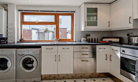 3 Bed in Tenby 7