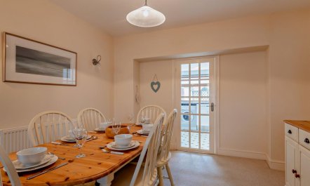 3 Bed in Tenby 5