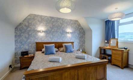 3 Bed in Swanage 9