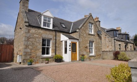 2 Bed in Huntly