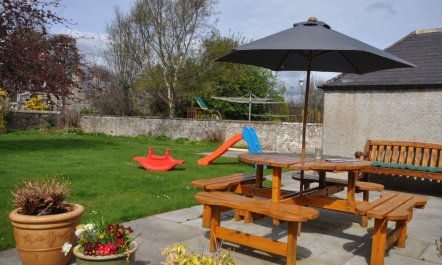 2 Bed in Huntly 1