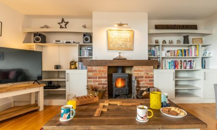 4 Bed in East Cowes 7