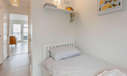 1 Bed in Saundersfoot 9