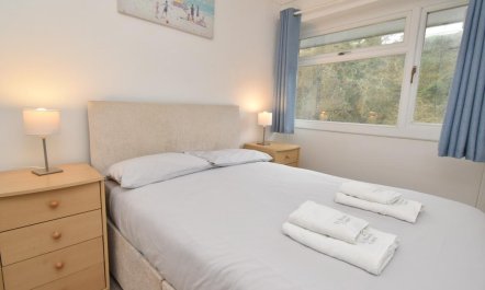 1 Bed in Saundersfoot 3