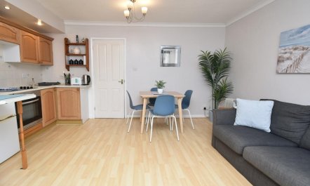 1 Bed in Saundersfoot 2