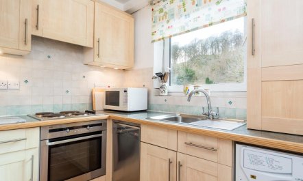 2 Bed in Keswick 5