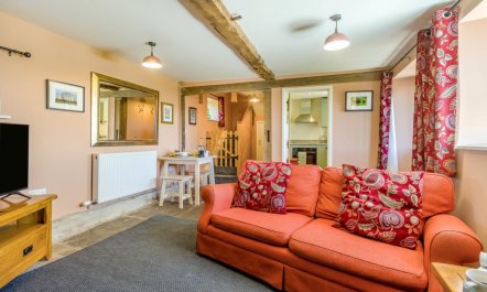 1 Bed in Knighton 2