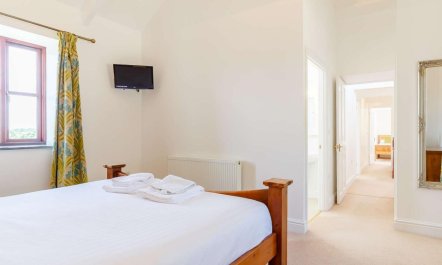 3 Bed in Penzance 9