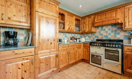 6 Bed in Tenby 6