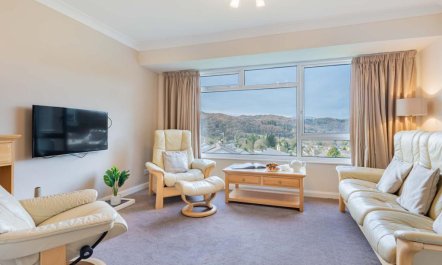 3 Bed in Ambleside 2