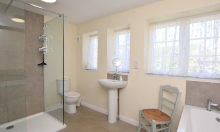 3 Bed in Newchurch 7