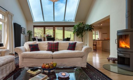 3 Bed in Newby Bridge