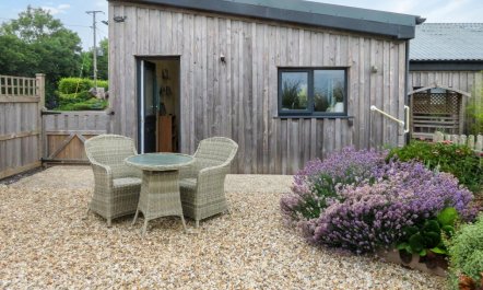 1 Bed in Charlton Horethorne 1